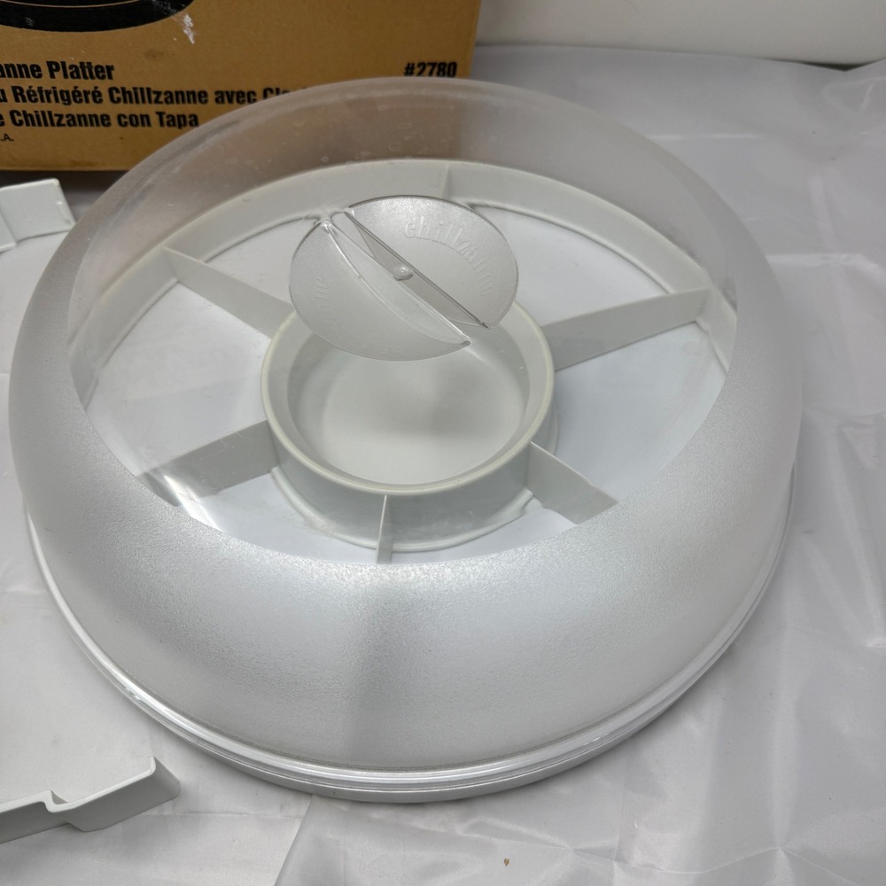 The Pampered Chef Chillzanne Serving Picnic Platter and Handle 2780 - Picture 7 of 9